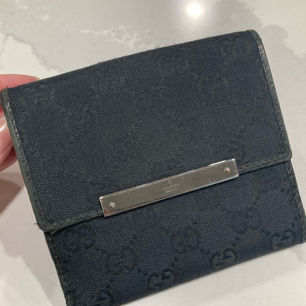 Gucci GG Canvas Leather Bifold Wallet Brown - Picture 2 of 11